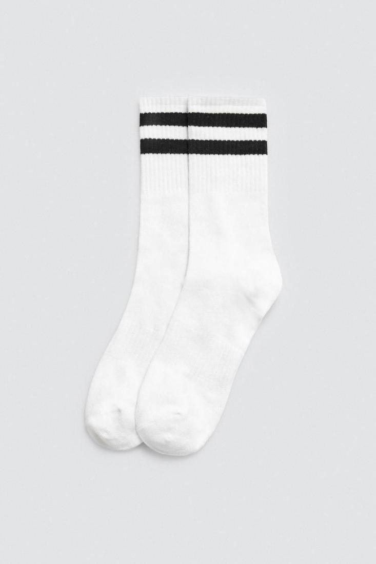 Pacote com 3 meias desportivas listradas